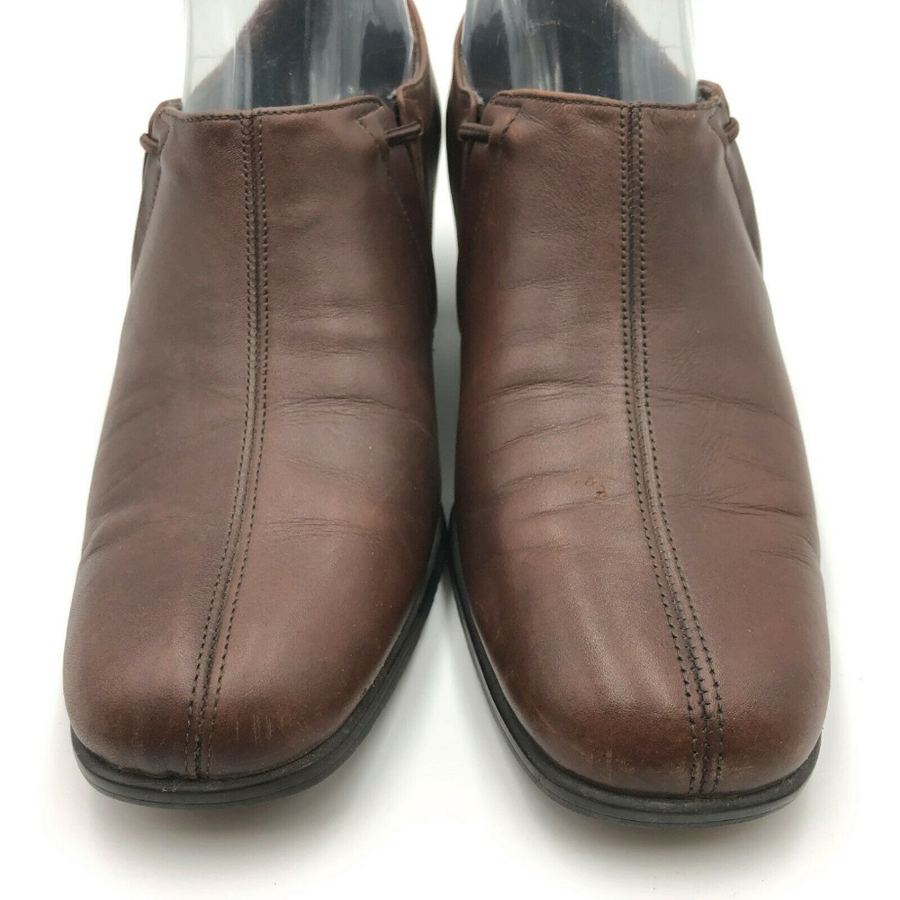 Munro Split Toe Booties Clogs - image 6